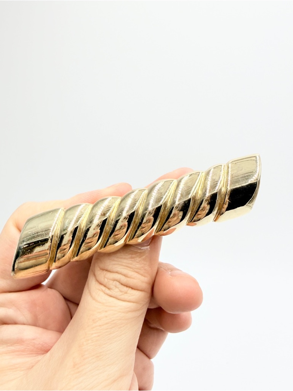 Vintage M.Jent Gold-Tone Twisted Bar Brooch Pin